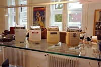 Ausstellung &quotFaszination Bart"
Erffnung am 19. Mrz 2004 im Leinfelder Haus in Leinfelden durch Oberbrgermeister Roland Klenk und Jrgen Burkhardt, Prsident und &quotAusstellungsmacher" von Bart & Kultur Club &quotBelle Moustache" e.V